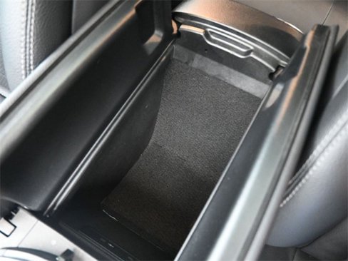 Used 2023 Mercedes-Benz GLC 300 4MATIC Coupe image 9