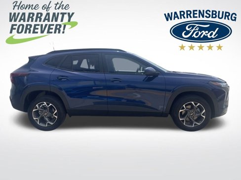 Used 2024 Chevrolet Trax LT image 9
