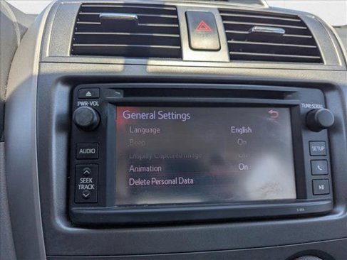 Used 2013 Toyota Corolla LE image 12