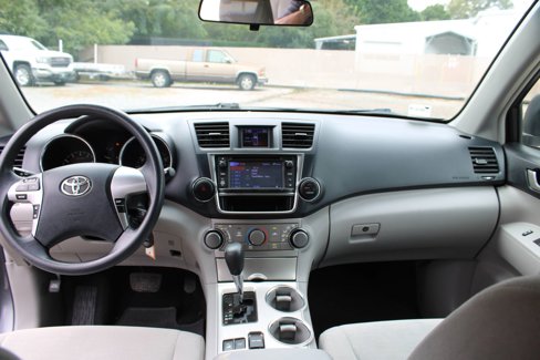 Used 2013 Toyota Highlander 4WD image 13