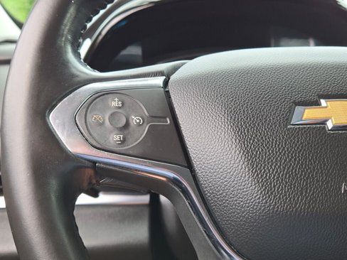 Used 2018 Chevrolet Traverse LT image 36