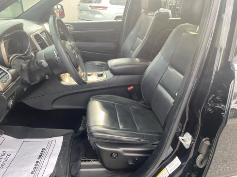 Used 2015 Jeep Grand Cherokee Limited w/ Luxury Group II image 11
