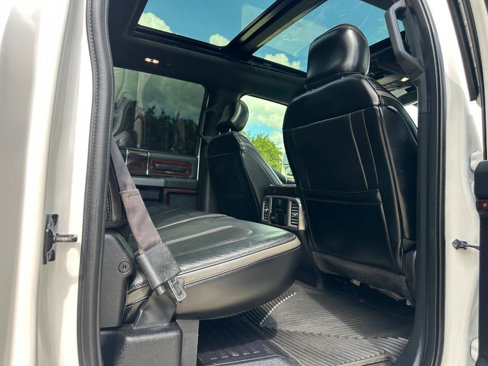 Used 2017 Ford F350 Platinum w/ Platinum Ultimate Package image 22