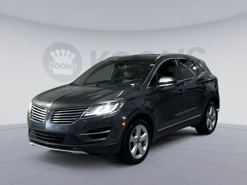 Used 2017 Lincoln MKC Premiere image 1