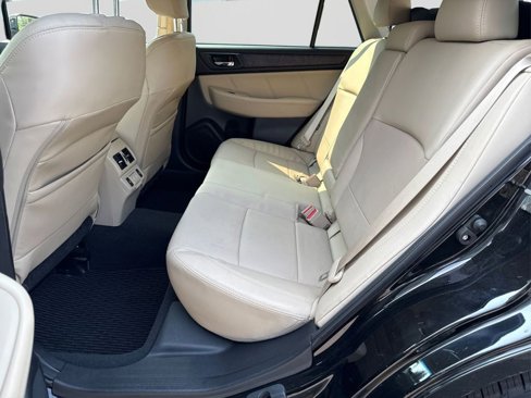 Used 2019 Subaru Outback 2.5i Limited image 10