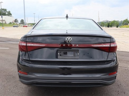 New 2025 Volkswagen Jetta S image 4