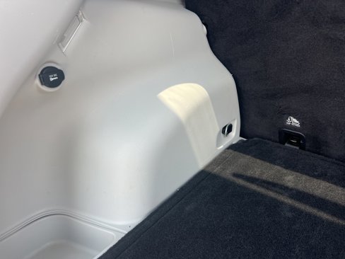Used 2019 Jeep Compass Latitude w/ Popular Equipment Group image 12