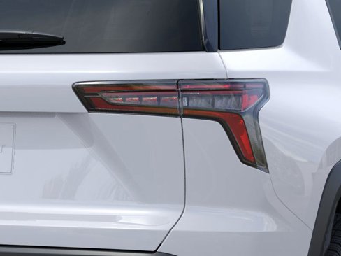 New 2025 Chevrolet Equinox LT image 11