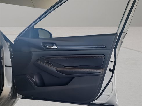 Used 2020 Nissan Altima 2.5 SR image 17