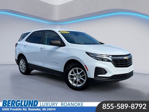 Used 2022 Chevrolet Equinox LS w/ LS Convenience Package image 1