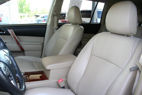Used 2012 Toyota Highlander Limited image 16