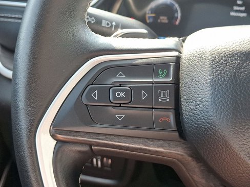 Certified 2022 Jeep Grand Cherokee L Limited image 24