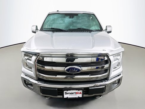 Used 2016 Ford F150 Lariat w/ Equipment Group 502A Luxury image 2