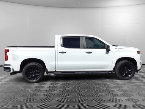 Used 2020 Chevrolet Silverado 1500 Custom w/ Rally Edition image 8