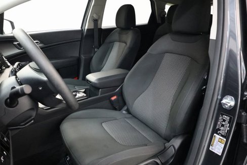 Used 2025 Kia Sportage LX image 58