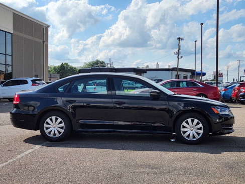 Used 2013 Volkswagen Passat 2.5 S image 10