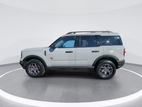 Used 2023 Ford Bronco Sport Badlands image 6