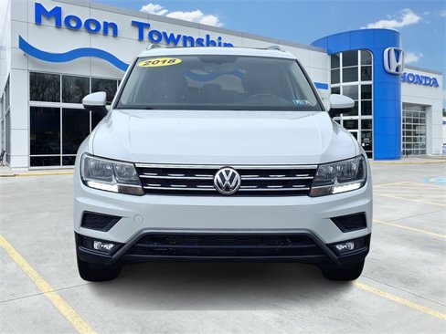 Used 2018 Volkswagen Tiguan SEL image 2