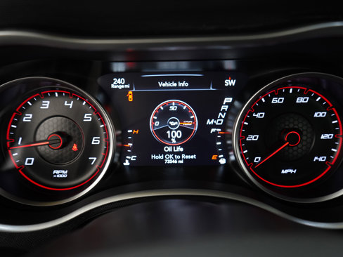 Used 2018 Dodge Charger GT image 23