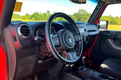 Used 2015 Jeep Wrangler Unlimited Sport w/ Quick Order Package 24S image 16