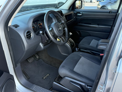 Used 2016 Jeep Patriot Latitude image 9