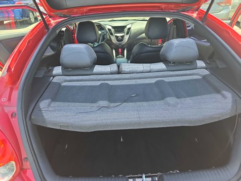 Used 2013 Hyundai Veloster Turbo image 14