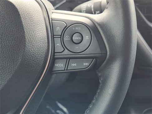 Certified 2024 Toyota Corolla SE image 28