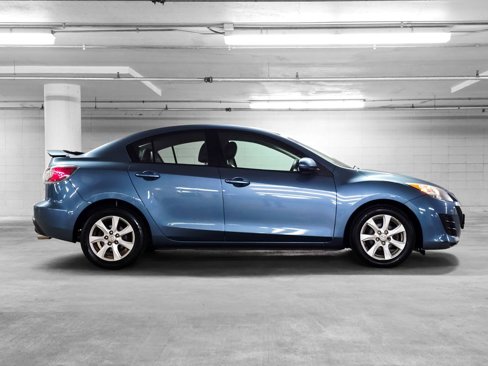Used 2010 MAZDA MAZDA3 i Touring image 18
