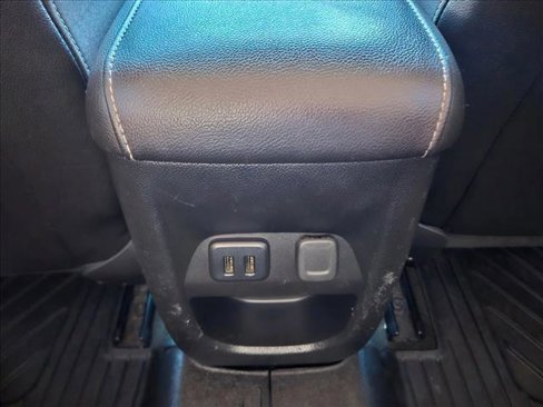 Used 2018 Chevrolet Colorado ZR2 w/ ZR2 Midnight Special Edition image 17