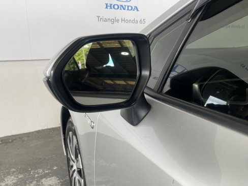 Used 2021 Toyota Corolla LE image 49