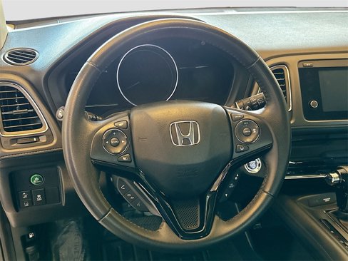 Used 2021 Honda HR-V EX-L image 11