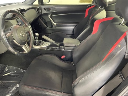 Used 2015 Scion FR-S image 3