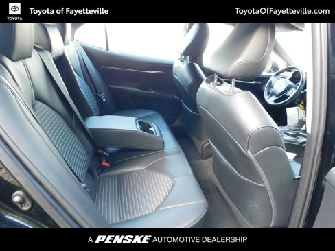 Used 2021 Toyota Camry SE w/ Carpet Mat Package (TMS) image 4