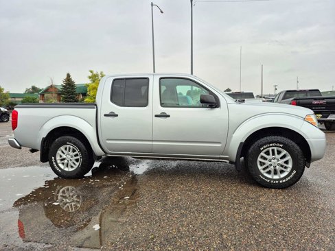 Used 2015 Nissan Frontier SV w/ SV Value Truck Package image 2