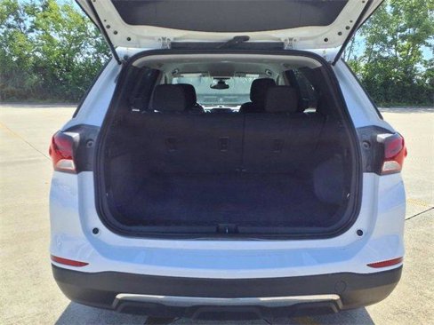 Used 2023 Chevrolet Equinox LT image 22