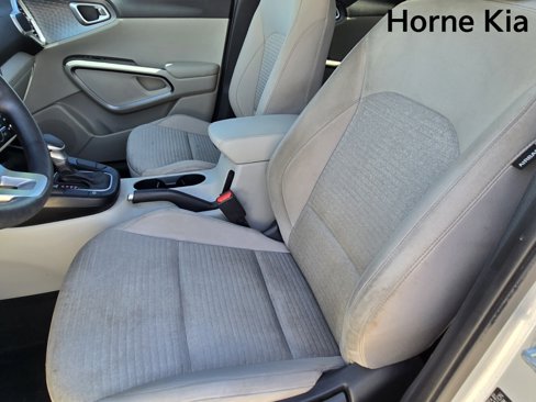 Used 2020 Kia Soul S image 18