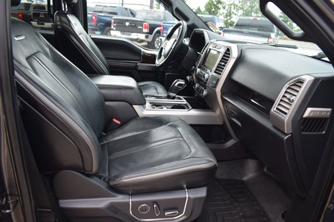 Used 2016 Ford F150 Platinum w/ Equipment Group 701A Luxury image 17