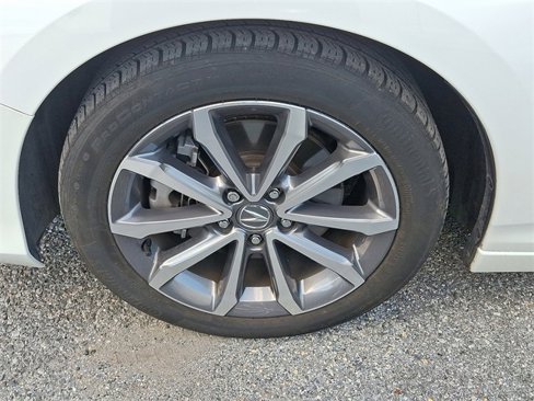 Used 2023 Acura Integra image 3
