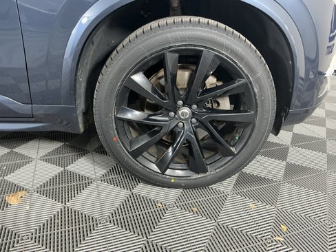 Used 2019 Volvo XC90 T6 Momentum w/ Advanced Package image 16
