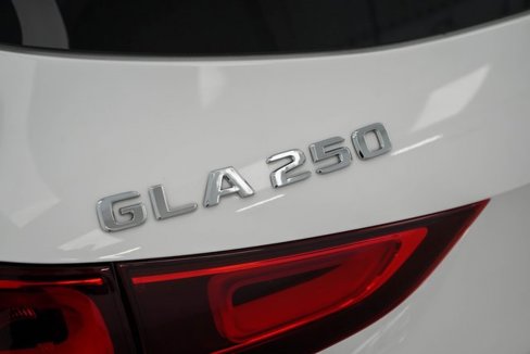 Used 2021 Mercedes-Benz GLA 250 image 10