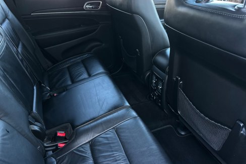 Used 2015 Jeep Grand Cherokee Limited image 19