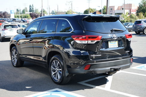 Used 2018 Toyota Highlander XLE image 5