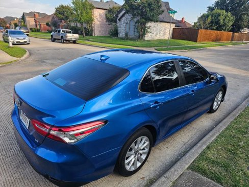 Used 2019 Toyota Camry L image 4