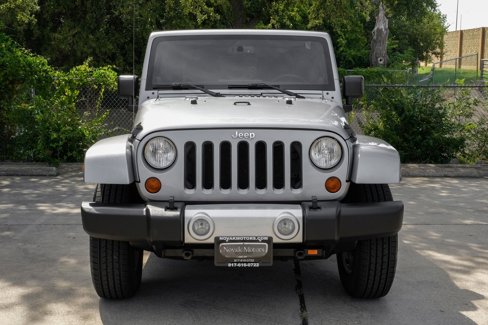 Used 2013 Jeep Wrangler Sahara w/ Dual Top Group image 10