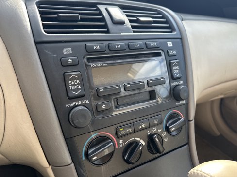 Used 2003 Toyota Avalon XL image 19