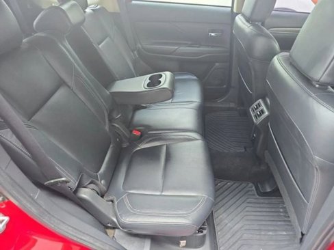 Used 2020 Mitsubishi Outlander GT image 31