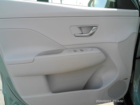 Used 2026 Hyundai Kona Limited image 14