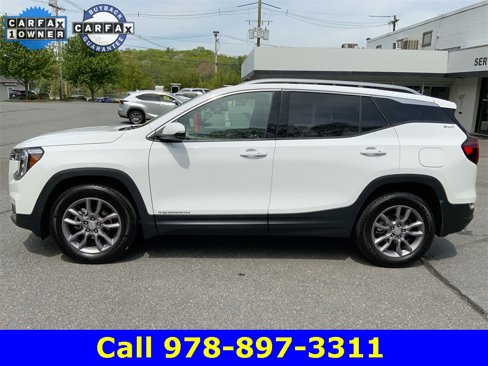 Certified 2024 GMC Terrain SLT image 34