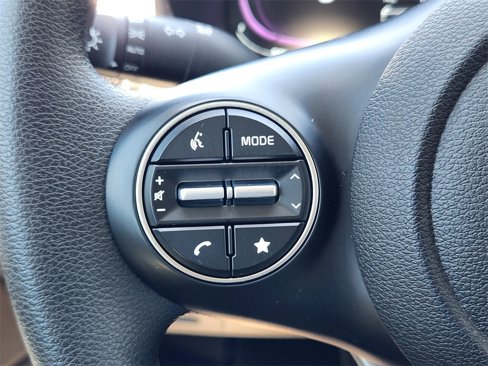 Certified 2025 Kia Soul LX w/ LX Technology Package image 26
