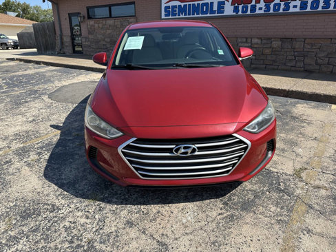 Used 2017 Hyundai Elantra SE image 4